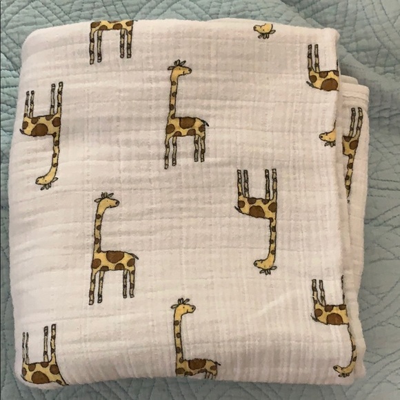 aden + anais Other - Aden & Anais giraffe blanket